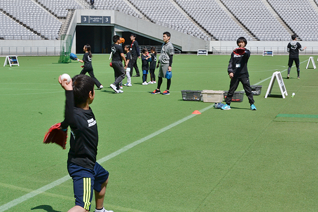 中村俊輔選手らアディダス契約選手が、子供たちに “挑戦し続けること” の重要性を語る！アディダス「YOUNG ATHLETES CHALLENGE 〜集まれ、挑戦者たち。〜」開催！