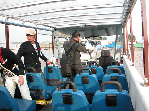 子供たち憧れの乗り物！2012年秋の運行を目指す！ 東京の新しい観光に！ 東京初！ 水陸両用バス「スカイダック」に試乗！