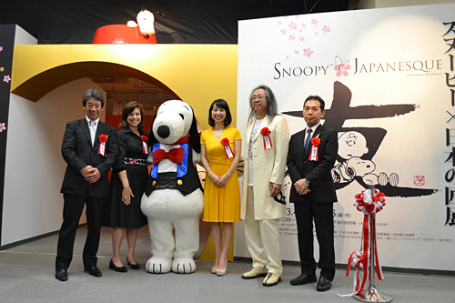 子供も大好きスヌーピーが日本の匠と初コラボ！「SNOOPY JAPANESQUE　スヌーピー×日本の匠 展」が開催！アーティストの大谷芳照さんが墨絵アートのパフォーマンスを披露！