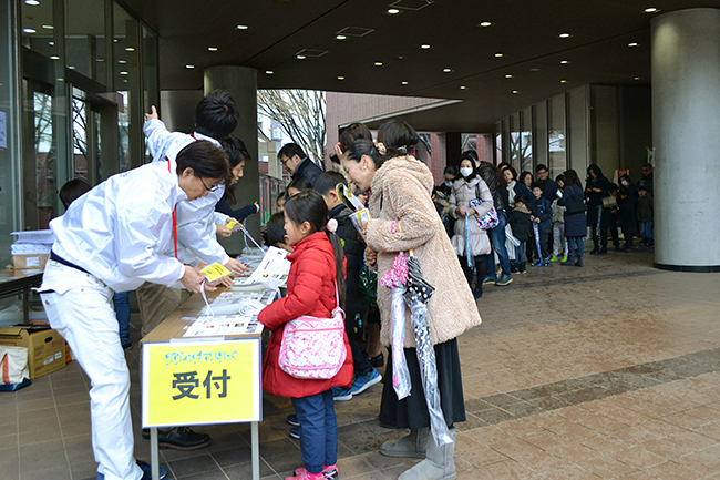 キッズイベントレポート！ゲームや実験を通して科学や数理への興味を抱くきっかけづくりを行なうイベント「6回目 ダヴィンチ☆マスターズ」が2018年3月21日（水・祝）、学習院女子大学で開催！約600名の子供たちが参加し、クイズやワークショップ、解剖などを行ない大盛況！