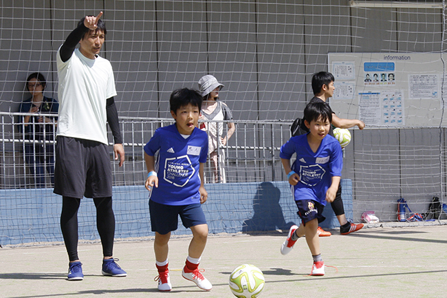 子供たちがさまざまなスポーツに挑戦するアディダスの参加型スポーツイベント「YOUNG ATHLETES CHALLENGE 2018」が開催！伊達公子さん、五郎丸歩さん、中田浩二さん、渡邉拓馬さんが子供たちをコーチ、漫画『キャプテン翼』の作者・高橋陽一先生も登場！