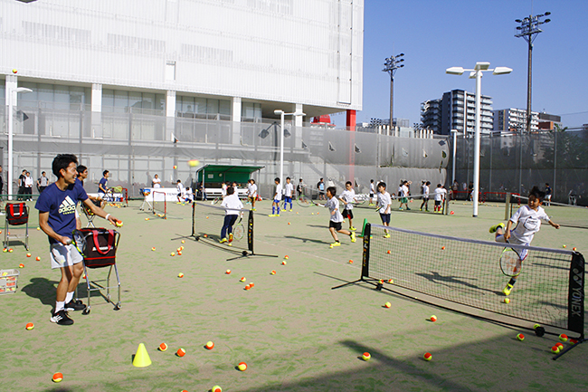 子供たちがさまざまなスポーツに挑戦するアディダスの参加型スポーツイベント「YOUNG ATHLETES CHALLENGE 2018」が開催！伊達公子さん、五郎丸歩さん、中田浩二さん、渡邉拓馬さんが子供たちをコーチ、漫画『キャプテン翼』の作者・高橋陽一先生も登場！