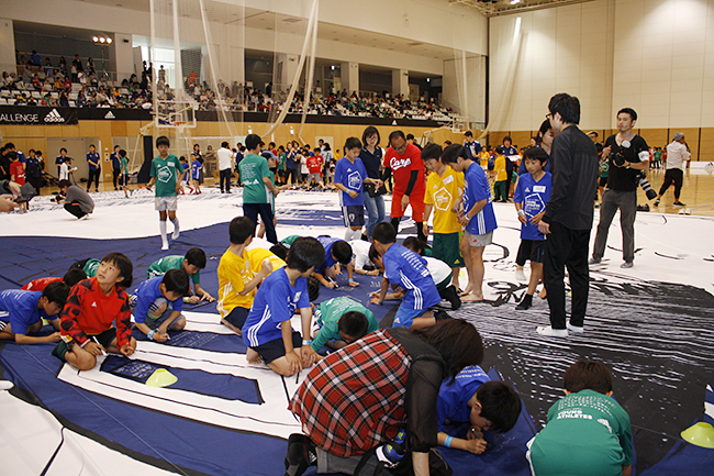 子供たちがさまざまなスポーツに挑戦するアディダスの参加型スポーツイベント「YOUNG ATHLETES CHALLENGE 2018」が開催！伊達公子さん、五郎丸歩さん、中田浩二さん、渡邉拓馬さんが子供たちをコーチ、漫画『キャプテン翼』の作者・高橋陽一先生も登場！