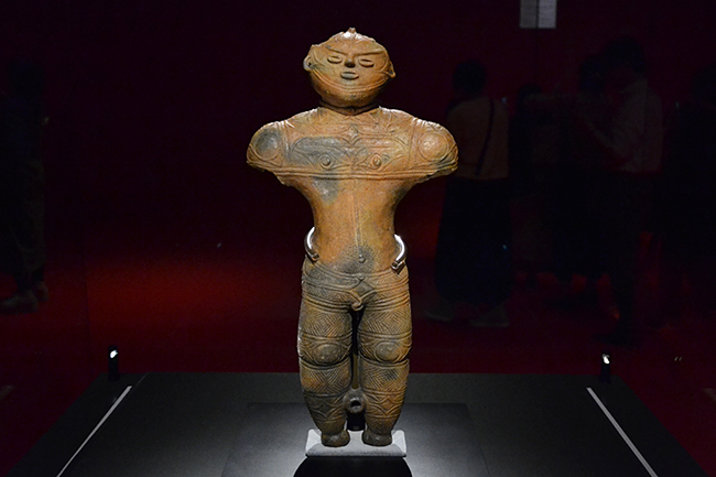 A special exhibition "Jomon - a beat of beauty of 10,000 years" that can experience the beauty origin of Japan, the Jomon era pottery, the clay figure etc, will be held at the Tokyo National Museum from Tuesday, July 3, 2018 ! I went there at once. Six items of Jomon National Treasures gather, valuable opportunities for children to see genuine Jomon pottery, clay figures. It is an exhibition that parents and children can experience such experiences that make people feel living in the Jomon period. Special exhibition "Jomon - a beat of beauty of 10,000 years" will be held at the Tokyo National Museum until September 2, 2018 (Sun)!