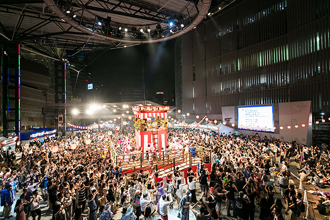 子供と一緒に盆踊りを楽しもう！六本木の夏の風物詩「六本木ヒルズ盆踊り 2018」が2018年8月24日（金）〜26日（日）に開催！子供と一緒に六本木ヒルズで盆踊りを楽しもう！子供向けワークショップも開催！