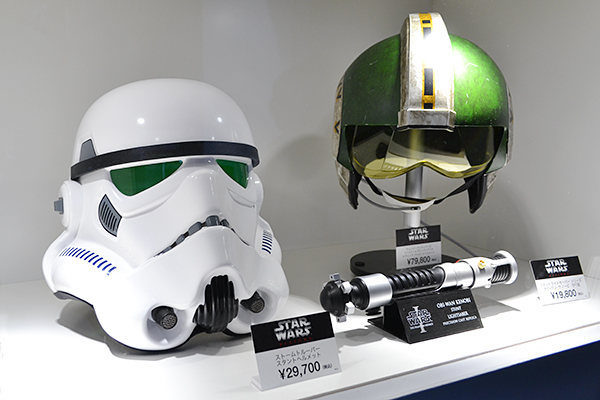 「スター・ウォーズ」のさらなる魅力に迫る『スター・ウォーズ展　未来へつづく、創造のビジョン。』が、2015年4月29日（水・祝）〜6月28日（日）まで六本木ヒルズ森タワー 52階 展望台 東京シティビューで開催！