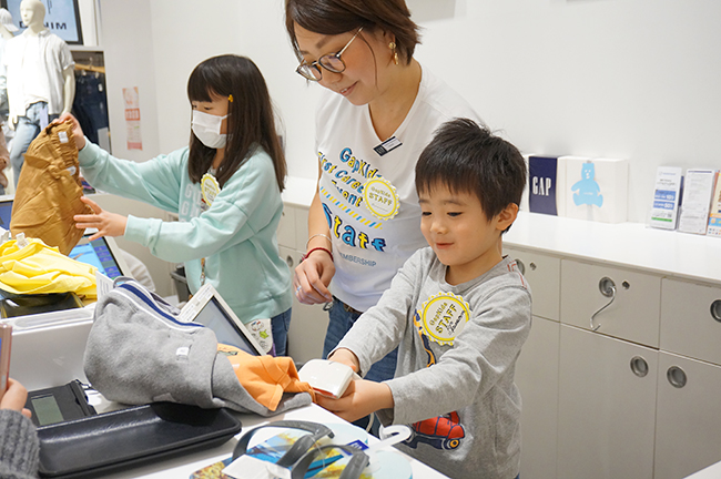 Gap（ギャップ）は2015年からスタートしたキッズ向けの職業体験イベント「GapKids First Career Day Event（ギャップキッズ・ファーストキャリアデーイベント）」を2019年8月24日（土）・25日（日）に開催！5歳〜10歳の子供たちの参加者募集！