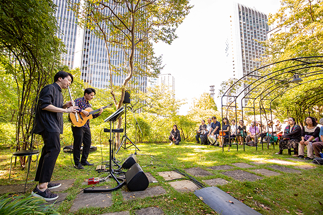親子で楽しめる音楽ワークショップや無料の平日コンサートなど約80プログラムが勢ぞろいする、毎年恒例の秋の音楽イベント「ARK Hills Music Week」が、2019年10月4日（金）～13日（日）東京・赤坂のアークヒルズとその周辺エリアで開催！