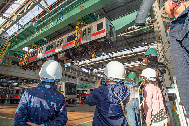 電車運転シミュレーター体験からお料理体験など、小学生の子供たちを対象とした体験型イベント「とうきゅうキッズプログラム」が、2019年11月1日（金）〜12月26日（木）に開催！ 親子で参加できる29コースを用意、ただいま参加者募集中！ 参加費は無料！