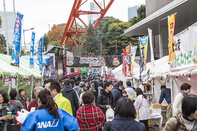 “おんせん県おおいた” をアピールする大分県の観光と食のPRイベント「おんせん県おおいた『地獄蒸し祭り』in東京タワー2019」が、2019年11月23日（土・祝）・24日（日）、東京タワーで開催！666名に旬のブリとヒラメの「握り寿司」を無料配布！