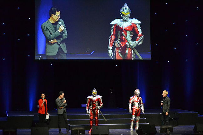 「ウルトラマン」の円谷プロダクションが2020年以降の新作品情報を一挙に発表する円谷プロ史上最大の祭典「TSUBURAYA CONVENTION 2019」が、2019年12月14日（土）・15日（日）、東京ドームシティで開催！映画『シン・ウルトラマン』主演の斎藤工さんが登場！