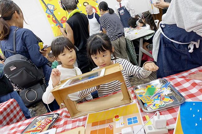 子供向けワークショップを展開するCANVASは2020年3月21日（土）・22日（日）、墨田区の情報経営イノベーション専門職大学（iU）にてワークショップコレクション「CANVAS ワークショップコレクション in iU 墨田キャンパス」を開催！