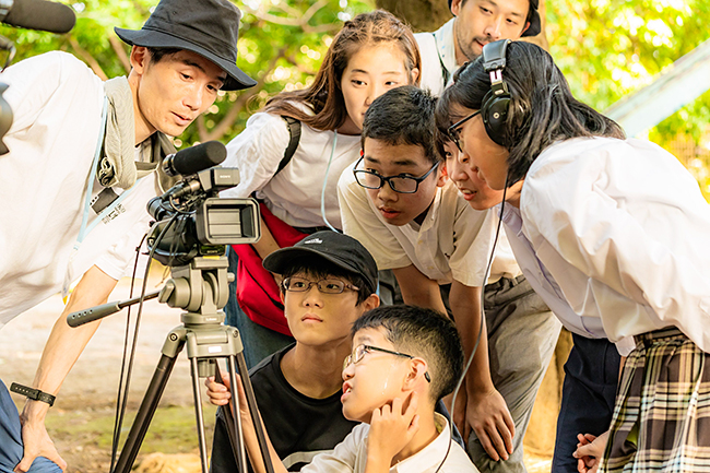 映画を「見る人、作る人を育てる」ことを目的に、「第33回東京国際映画祭」では中学生向けの映画制作ワークショップ「TIFFティーンズ映画教室2020」を夏休みに実施。2020年7月31日（金）まで参加者を募集！