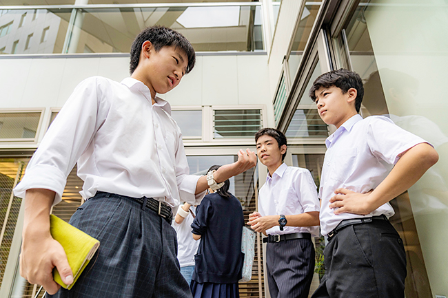 映画を「見る人、作る人を育てる」ことを目的に、「第33回東京国際映画祭」では中学生向けの映画制作ワークショップ「TIFFティーンズ映画教室2020」を夏休みに実施。2020年7月31日（金）まで参加者を募集！