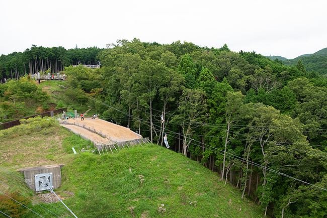 日本一の歩行者専用吊橋「三島スカイウォーク」からクルマで約3分、静岡県・三島の山中城址公園の隣接地に2022年8月8日（月）、巨大なアスレチックタワー『ドラゴンキャッスル』がオープン！ ドラゴンキャッスル体験レポート！三島スカイウォーク体験レポート！