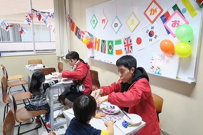 学園祭としては異例の5日間というロングラン開催の東京外国語大学の「外語祭」が、2022年11月19日（土）〜23日（水・祝）東京外国語大学 府中キャンパスで開催！2022年は3年ぶりに世界各国の料理店が復活！民族衣装や絵本の読み聞かせも！