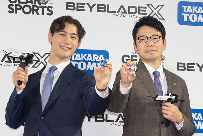 第4世代『ベイブレード エックス（BEYBLADE X）』発表会の写真