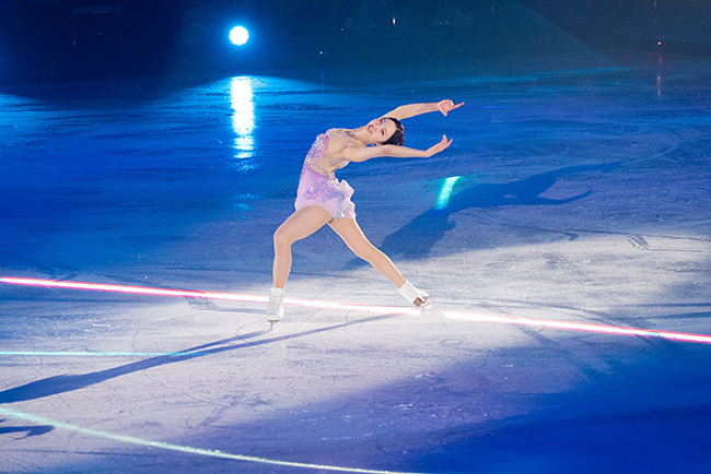 プリンスアイスワールド東京公演レポート、高橋大輔さん、本田真凜さんらが競演！