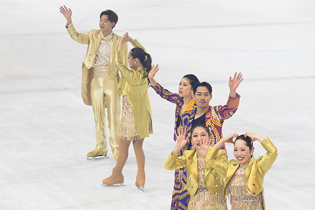 プリンスアイスワールド東京公演レポート、高橋大輔さん、本田真凜さんらが競演！