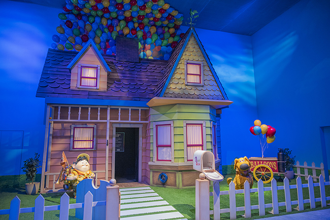 ピクサーの世界展（豊洲会場）の映画『カールじいさんの空飛ぶ家』の全景