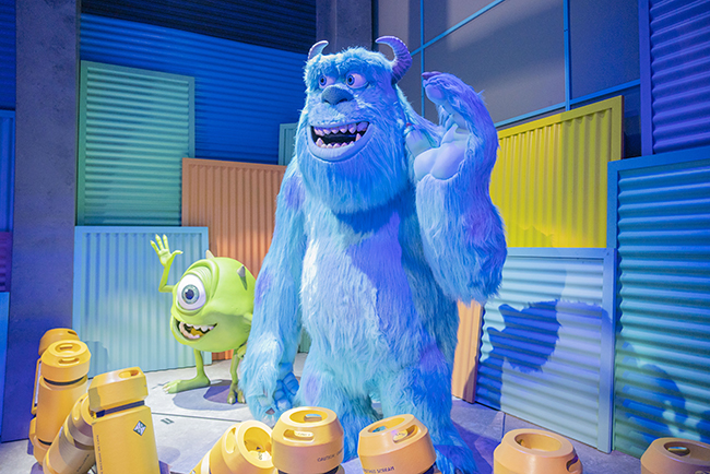 ピクサーの世界展（豊洲会場）の映画『モンスターズ・インク』のサリーとマイク・ワゾウスキ
