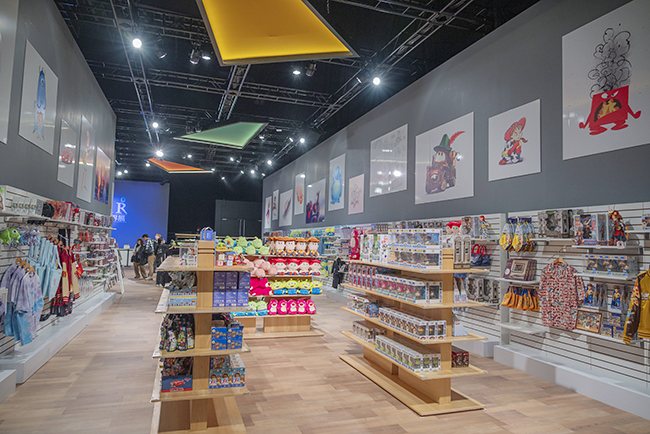 ピクサーの世界展（豊洲会場）のグッズ販売コーナー