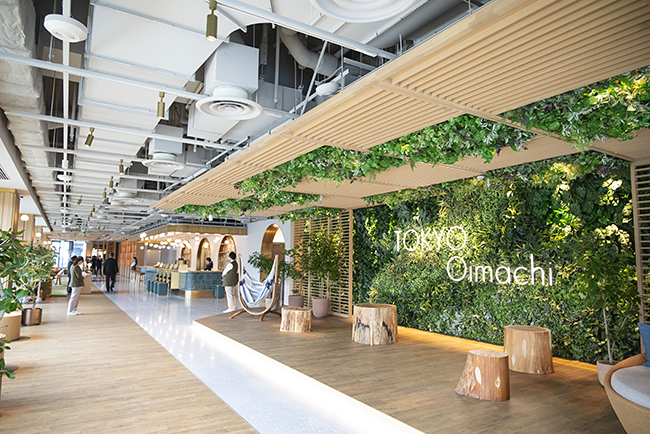 大井町トラックスに隣接する「ホテルメトロポリタン 大井町トラックス」