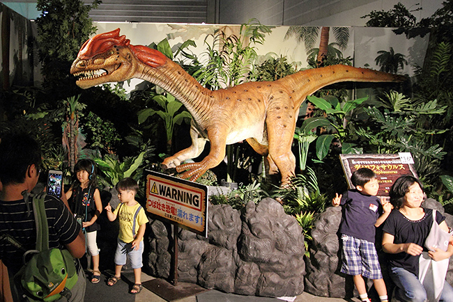 『ヨコハマ恐竜展2026～恐竜の食卓大図鑑～』の画像
