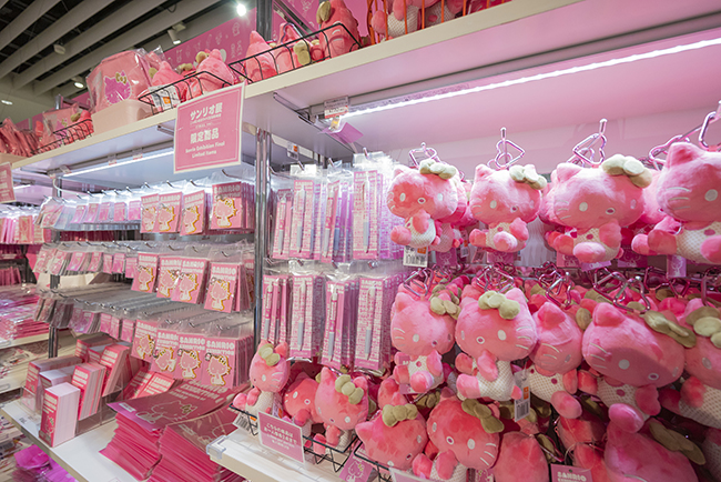 「サンリオ展 FINAL ver. ニッポンのカワイイ文化60年史」のショップ