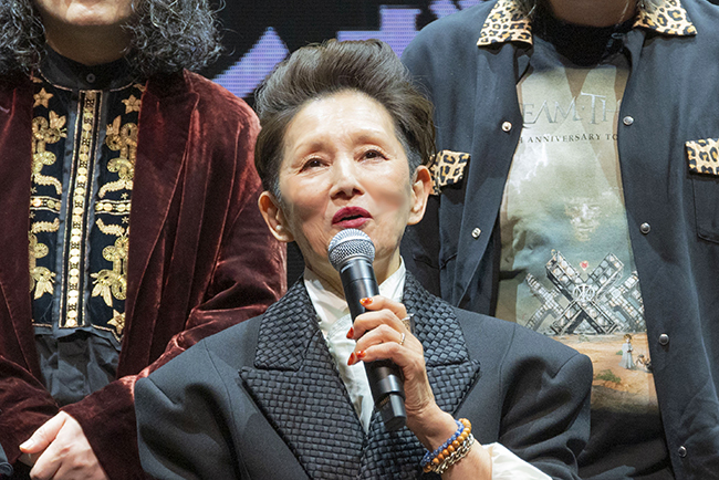 モン タカナワで開催の『マンガローグ：火の鳥』ゲネプロに登壇した、火の鳥の声を務める夏木マリさん