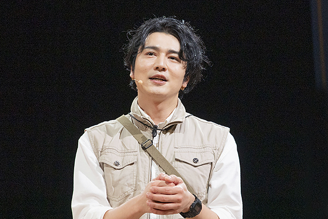 「ディノサファリ 2026（DINO SAFARI 2026）」公開ゲネプロでサファリガイドを務めた山本匠馬さん