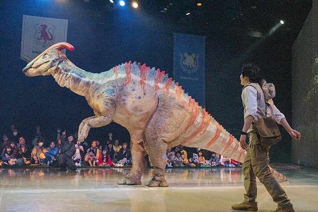 「ディノサファリ 2026（DINO SAFARI 2026）」公開ゲネプロで初登場したパラサウロロフス