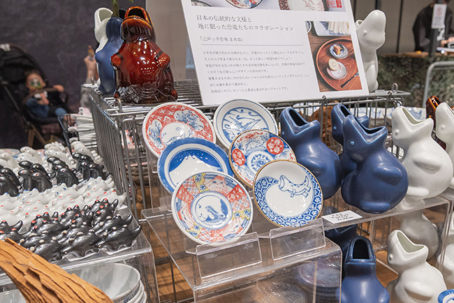 グッズ売り場の「DINOバザール」